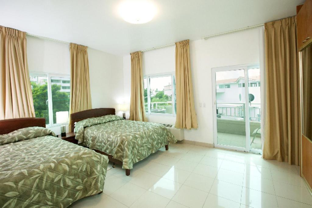 Simpson Bay Suites Room photo